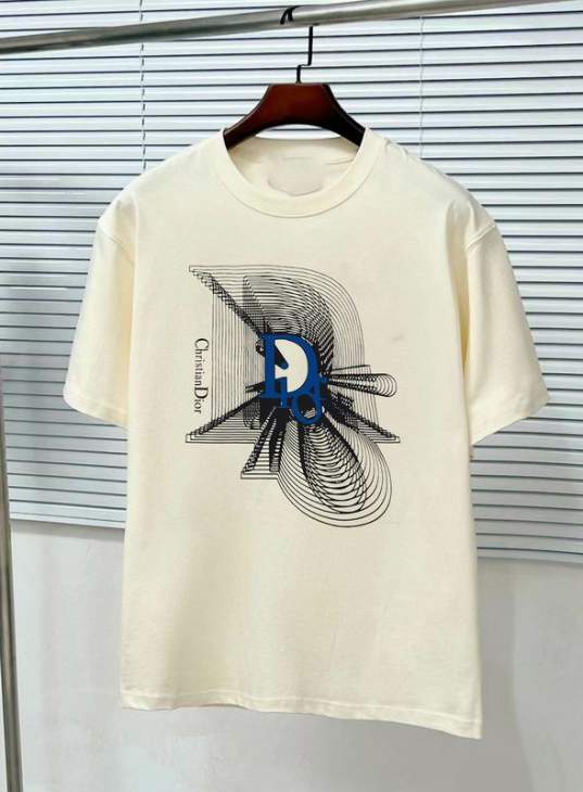 Picture of Dior T Shirts Short _SKUDiorS-2XL11Lr3916414